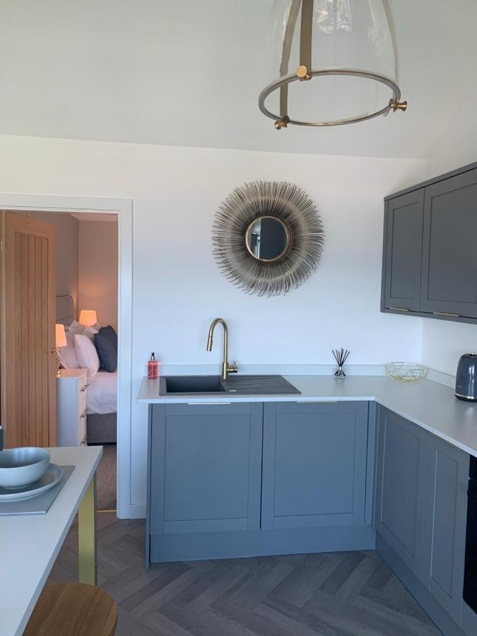 Beach View Apartment With Balcony And Sea View - Pet Friendly 클레베리 외부 사진