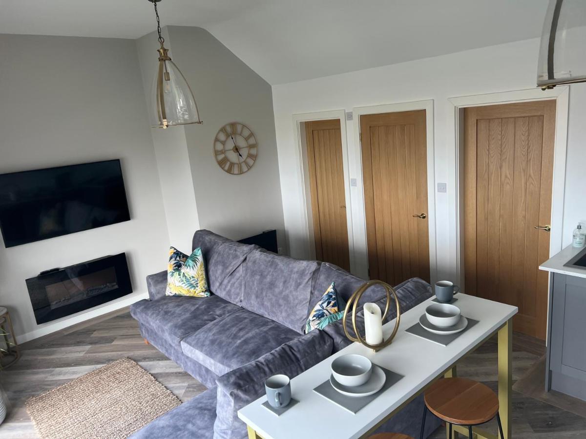 Beach View Apartment With Balcony And Sea View - Pet Friendly 클레베리 외부 사진