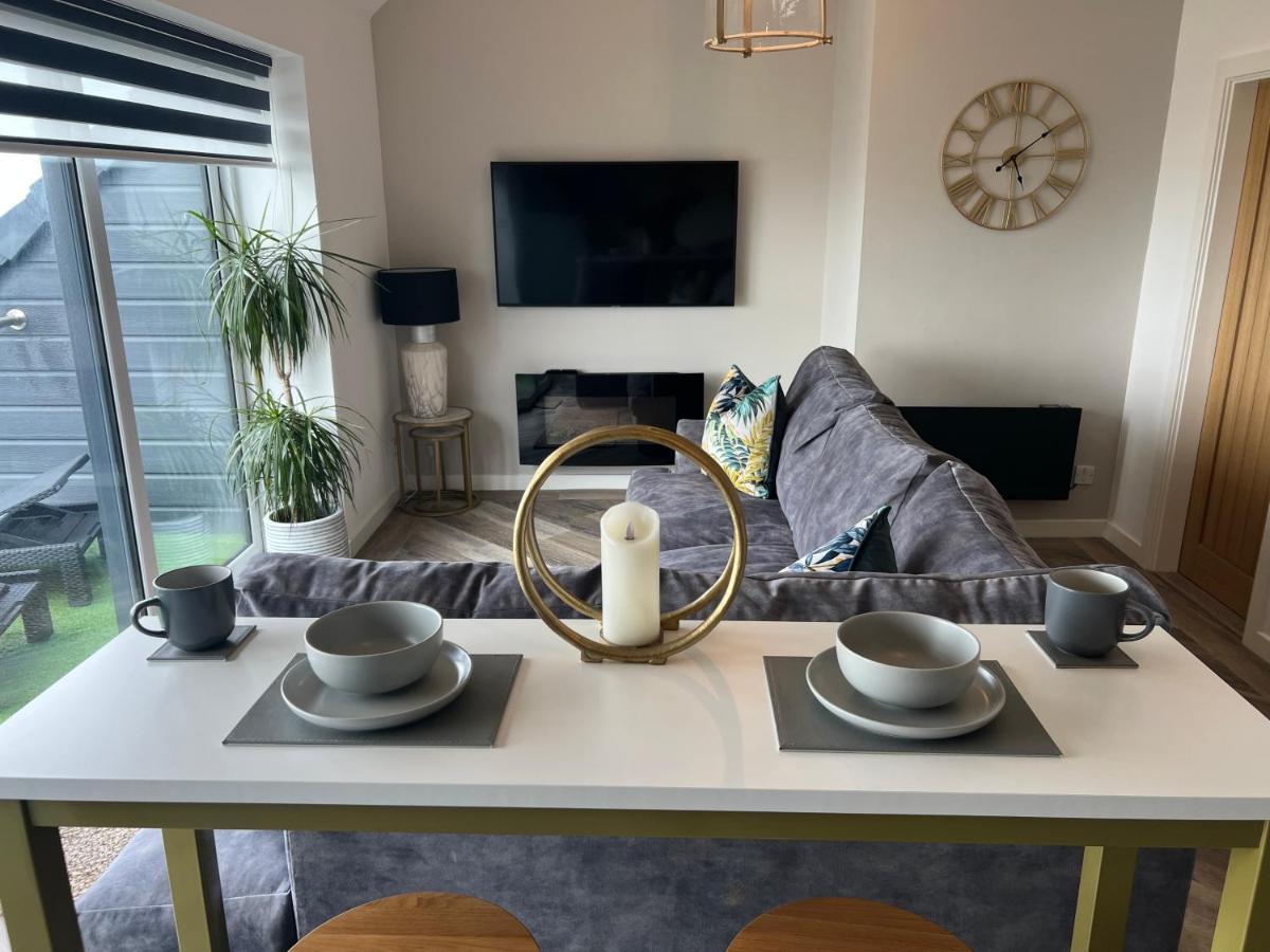 Beach View Apartment With Balcony And Sea View - Pet Friendly 클레베리 외부 사진